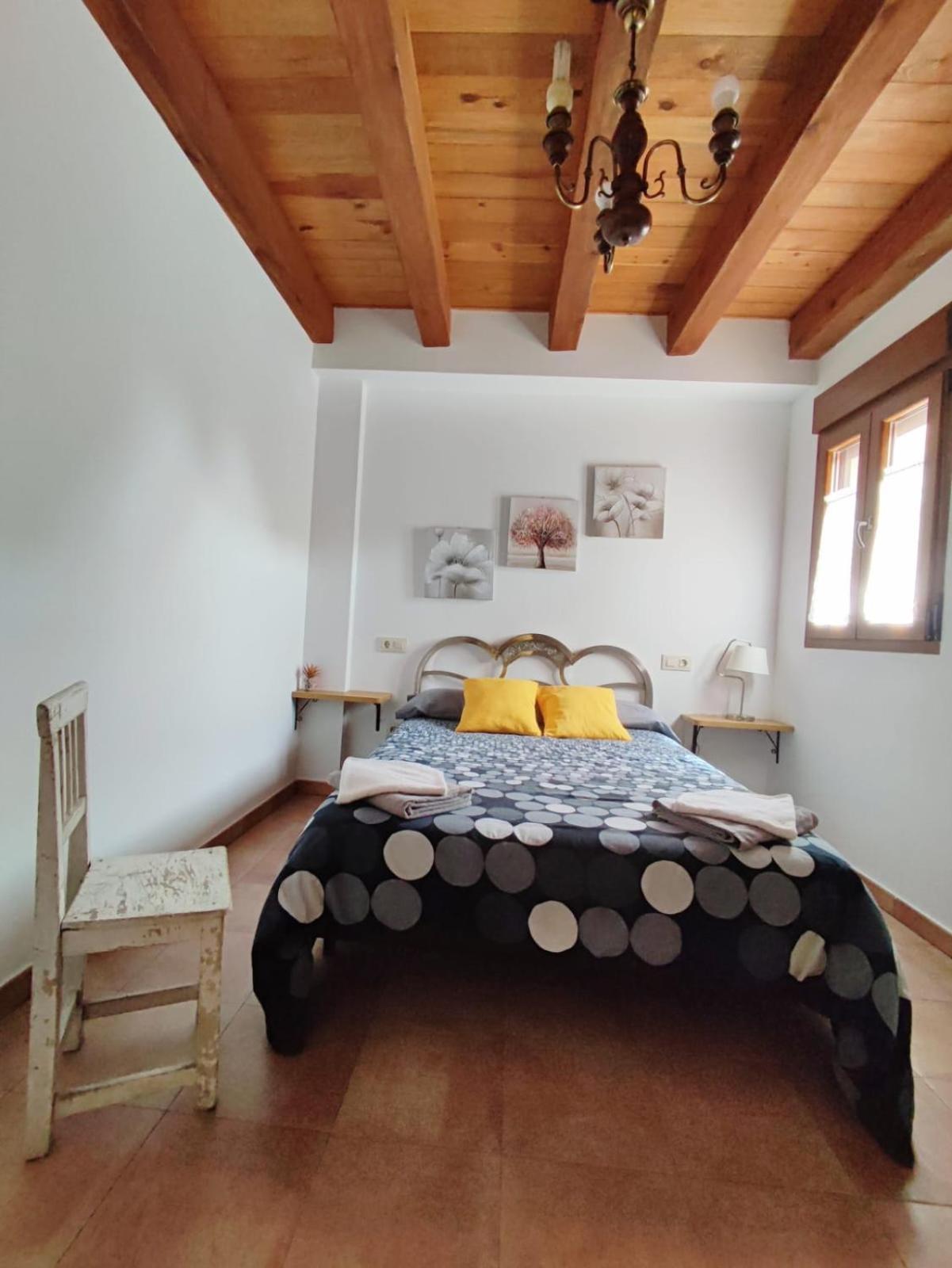 Alojamiento Turistico Los Laureles Segovia Luaran gambar