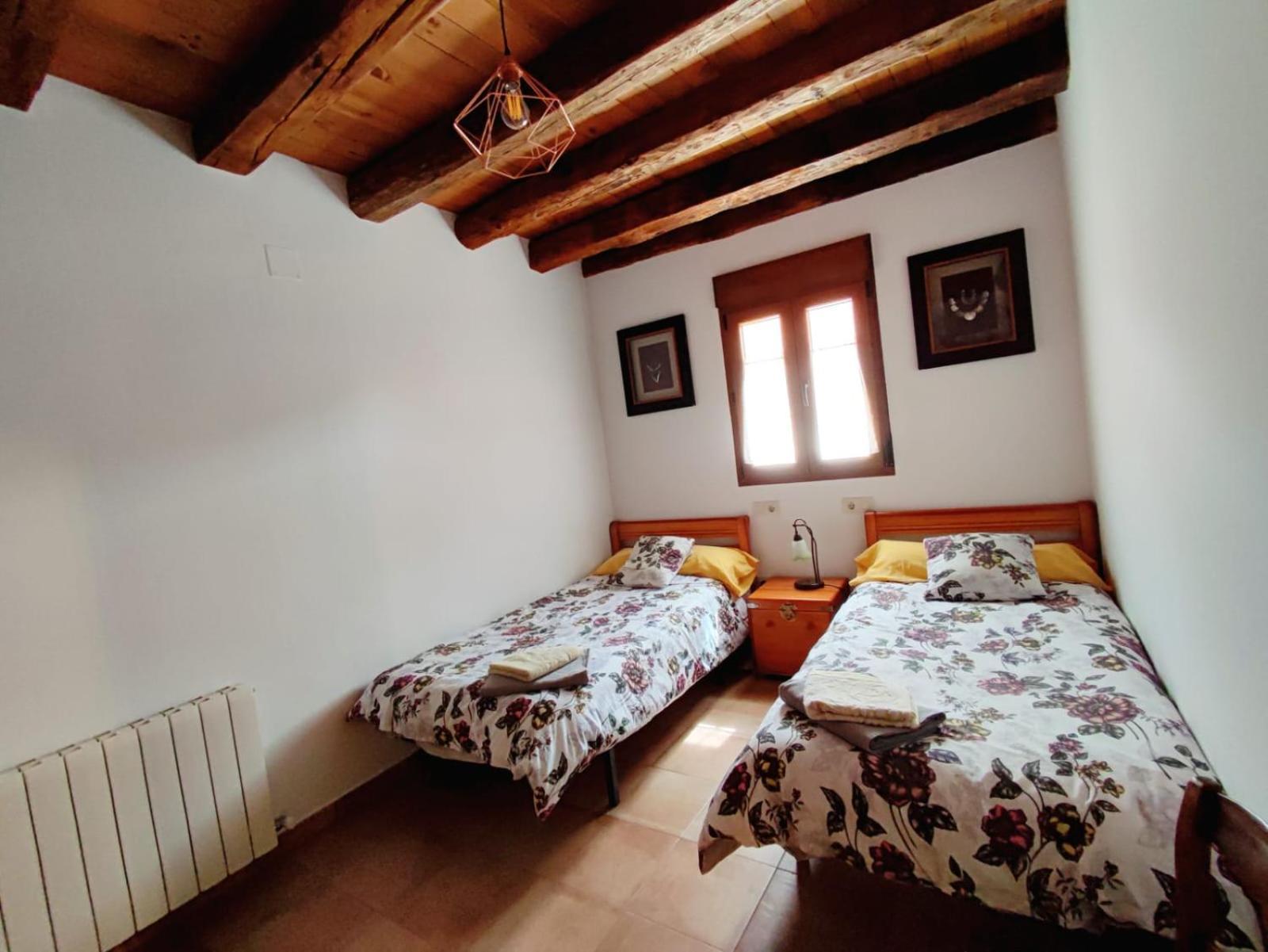 Alojamiento Turistico Los Laureles Segovia Luaran gambar