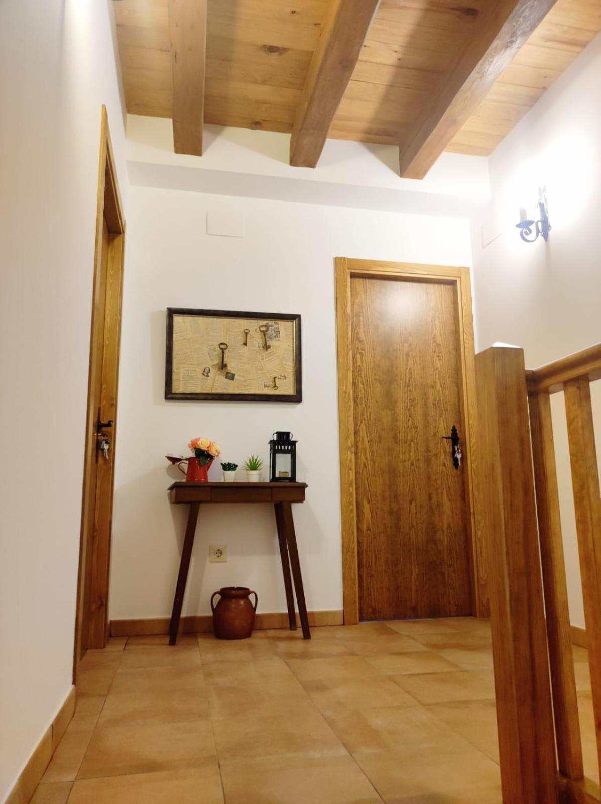 Alojamiento Turistico Los Laureles Segovia Luaran gambar