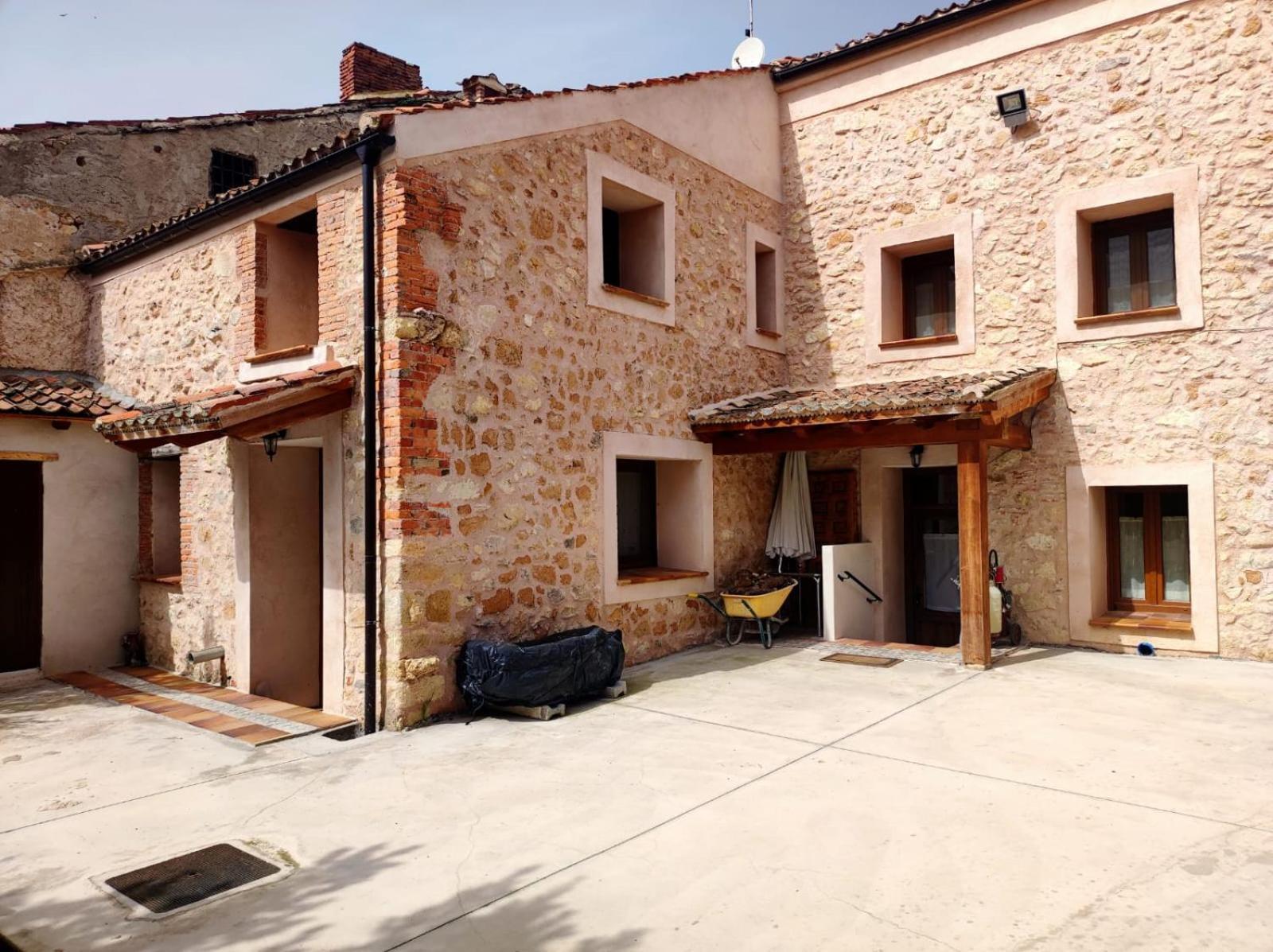 Alojamiento Turistico Los Laureles Segovia Luaran gambar